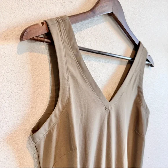 Athleisure Minimalist Utility Romper Toad&Co Eco Travel Pocket Dress Small A52 - Picture 4 of 9